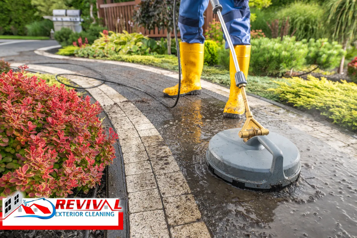 Working With a Professional Pressure Washing Company After a Storm